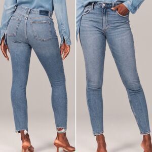NWT Abercrombie & Fitch Curve Love The Skinny High Rise Jeans Plus Size 22L NEW